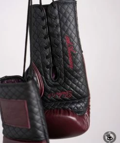 Superare Fight Goods Superare Dukes 1.2 10th Anniversary Edition Gloves - Lace Up