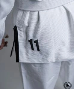 Superare Fight Goods Superare Finisher Gi - White BJJ 14 Superare Fight Goods Superare Finisher Gi - White BJJ