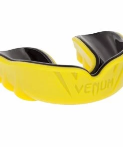 TRAINING GEAR Venum Challenger Mouth Guard - Multiple Colors