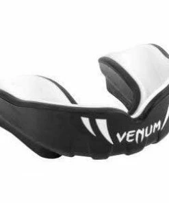 TRAINING GEAR Venum Challenger Kids Mouth Guard