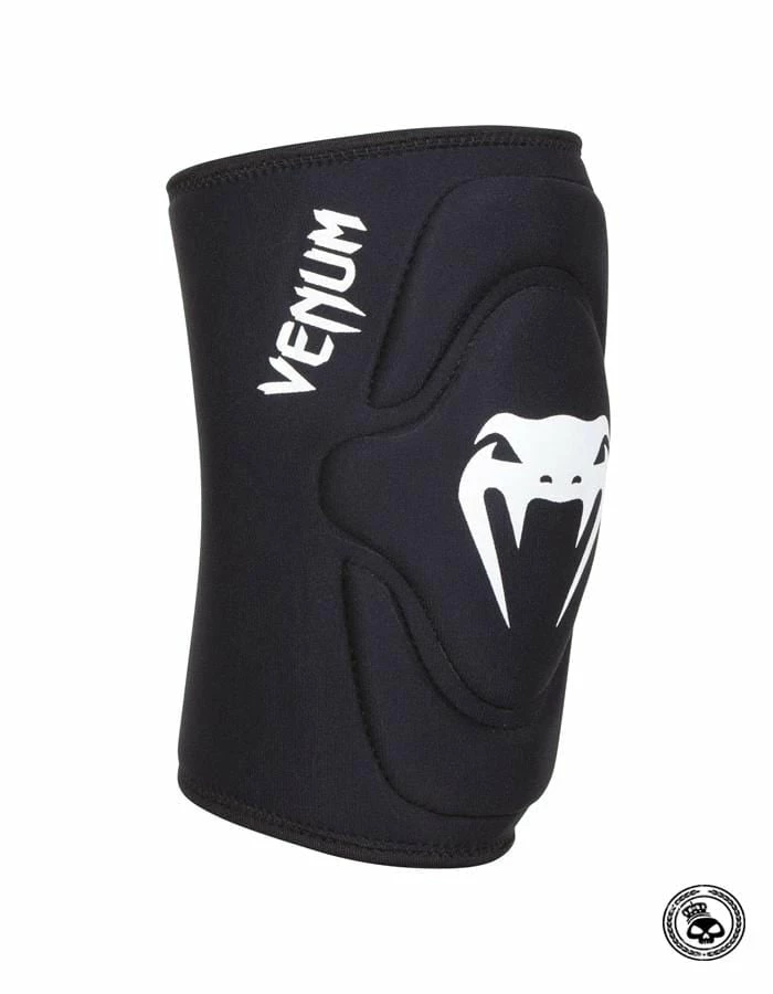Venum Pro Gel Knee Pads TRAINING GEAR 3 Venum Pro Gel Knee Pads TRAINING GEAR